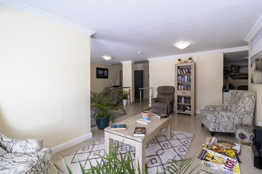 Commercial Property for Sale in Lochnerhof Western Cape